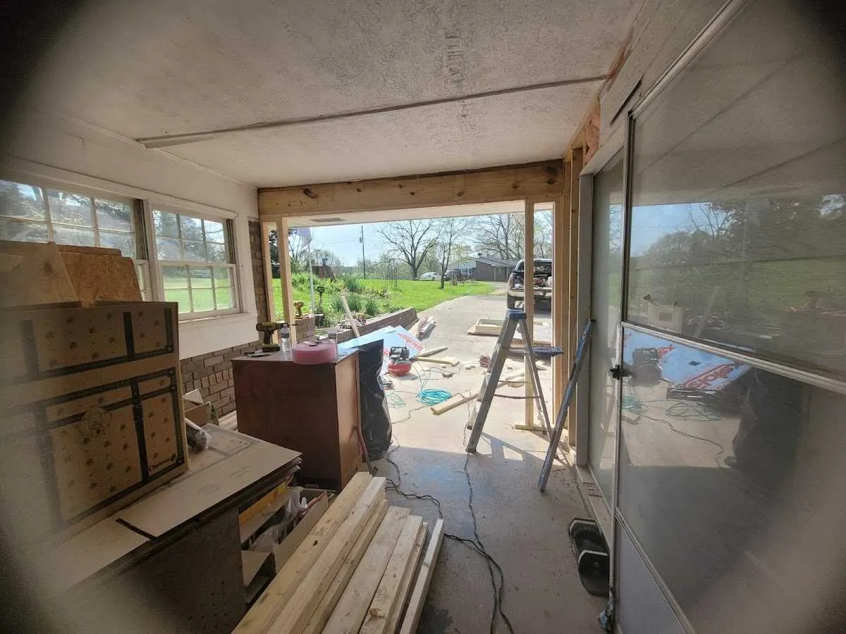 Air movers and dehumidifier for Water Mitigation Services in Oakbrook